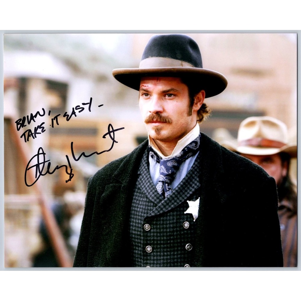 Timothy Olyphant Autograph Signed 8x10 Photo Inscription Western Actor